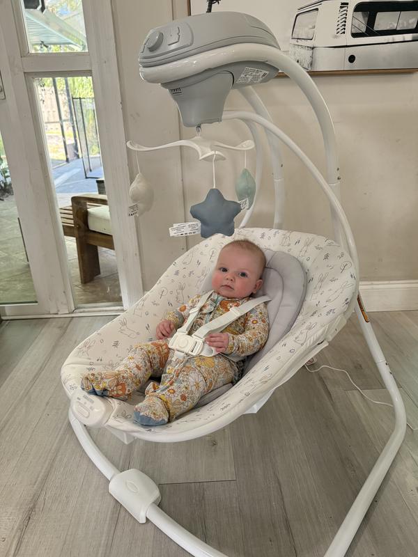 Customer carousel item 4.