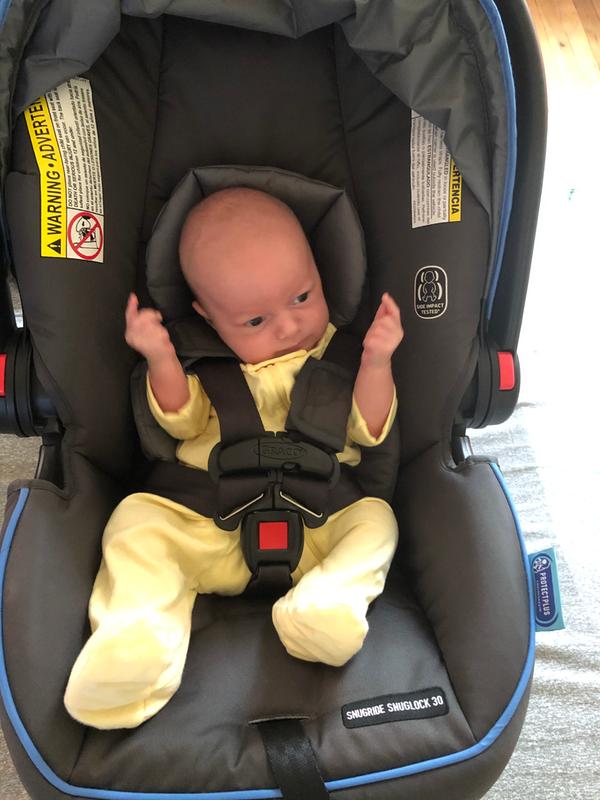Graco Snugride Snugfit 35 Dlx Infant Car Seat Baby - Graco Snugride 35 Lite Dlx Infant Car Seat Installation