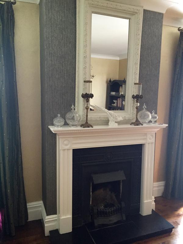 Home Home DÃ©cor Graham and Brown 101439 56 Square Foot Devore Charcoal