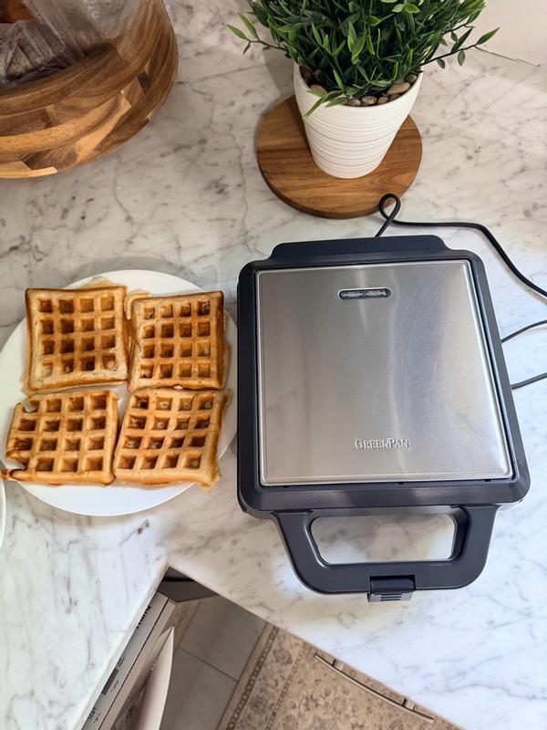 Customer photo for "Nice compact waffle maker"