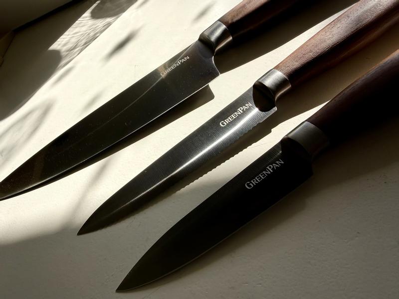 Premiere Titanium 3-Pc Knife Set | Walnut | © GreenPan Official
