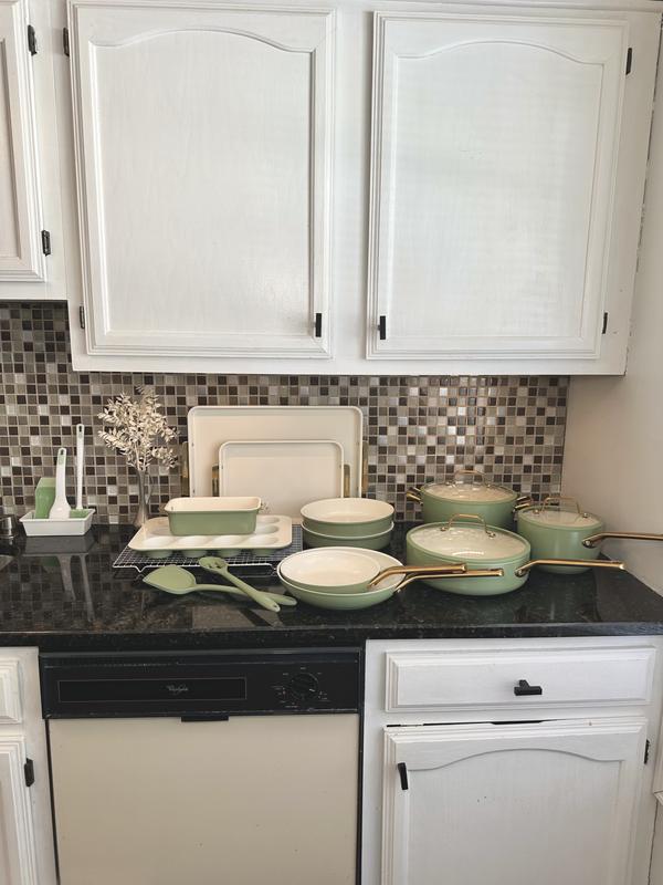 The organized, matching kitchen set of my dreams!