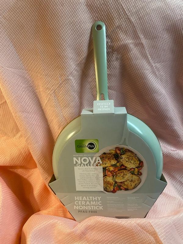 Customer carousel item 4.