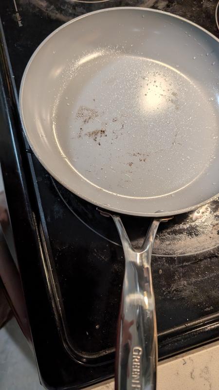 eggs burnt on that will not come off