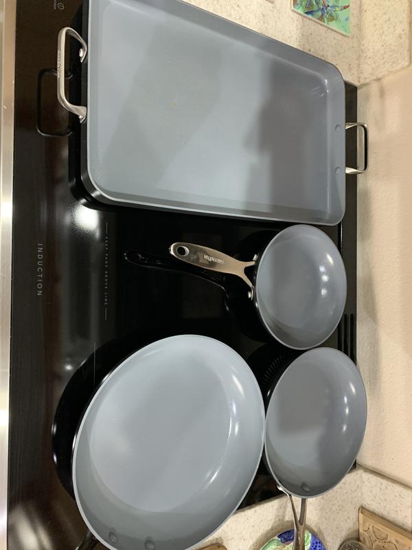 Valencia Pro Green Pan for induction top