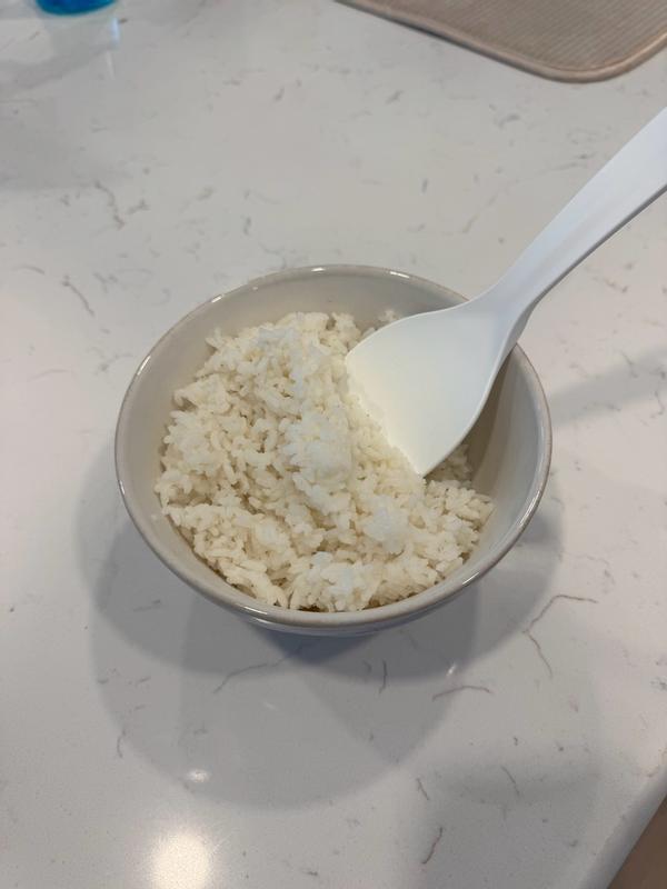 Customer photo for "Sleek and Functional Rice Cooker"