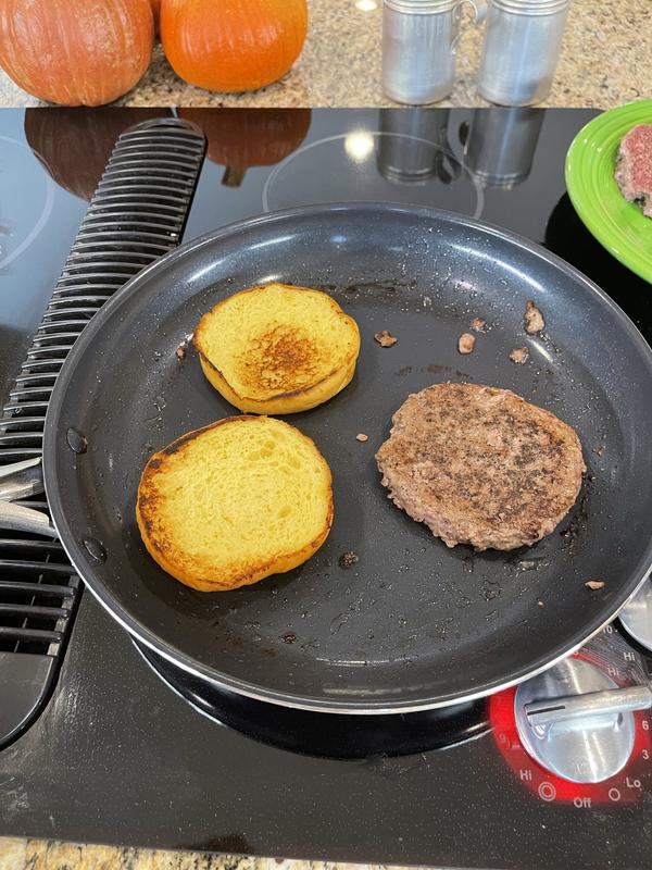 Blue Diamond skillet —hamburgers, buns and onions