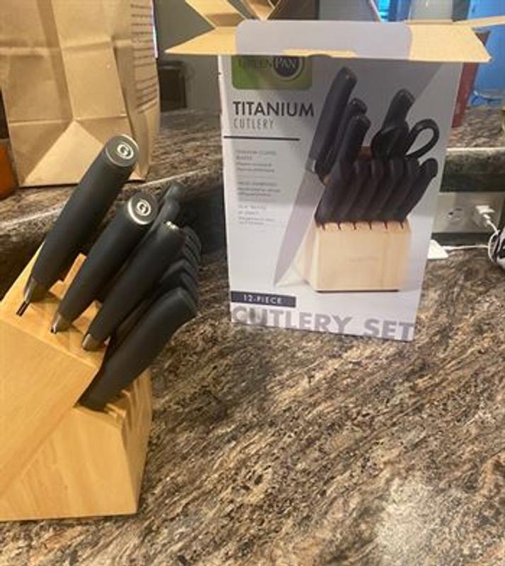 GreenPan Titanium Ultimate 16-Piece Knife Block Set