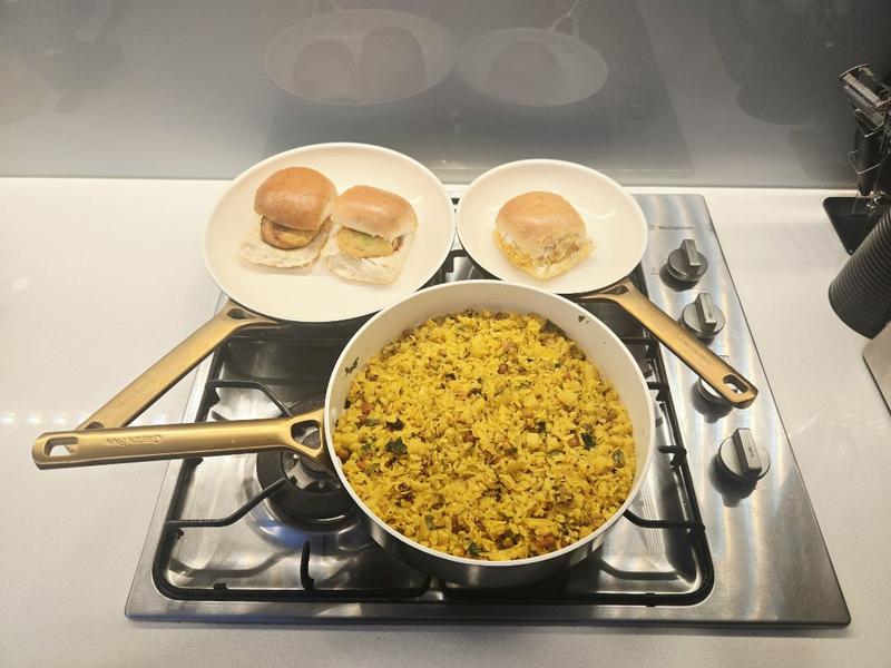 Customer photo for "Beautiful 5 piece cookware set"