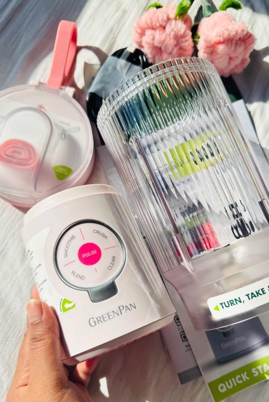 Customer photo for "Perfect Portable Blender From GreenPan - Strong, Smooth & Durable"