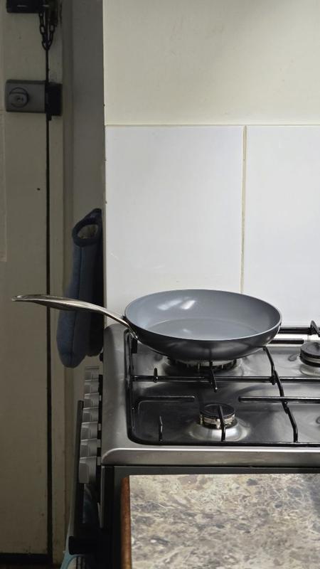 Review Thumbnail Image 0 1220526165