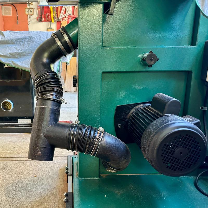 Dust collection setup.