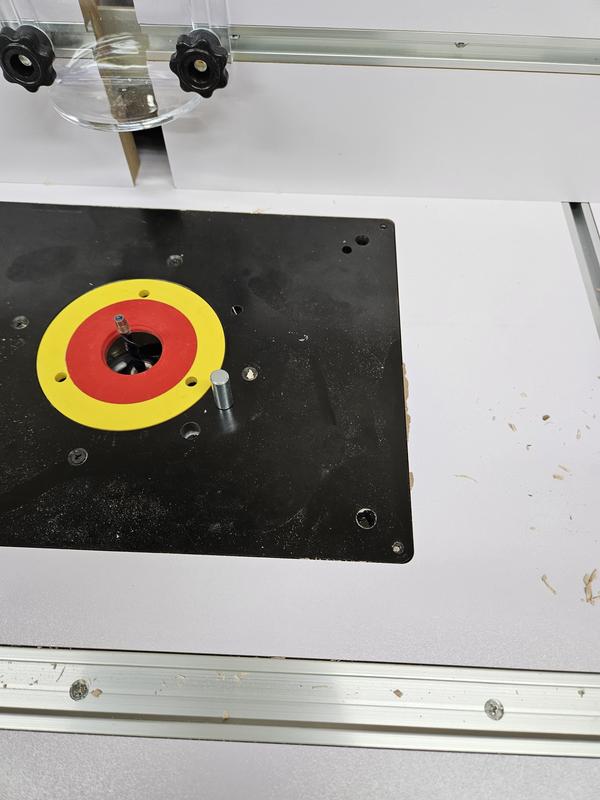 Grizzly Adjustable Mdf Router Table T10432 at Lowes.com