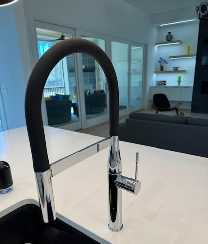 GROHE Essence Brushed Cool Sunrise Single Handle Pull-down Kitchen ...