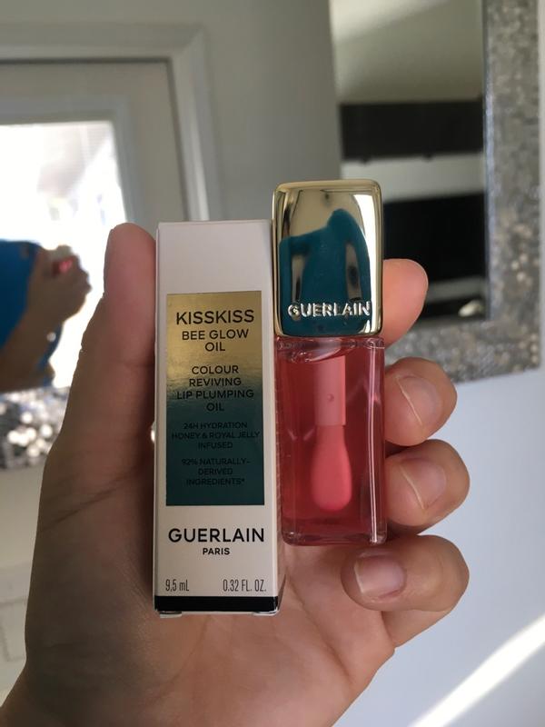 KISSKISS BEE GLOW OIL ⋅ 92% NATURAL-ORIGIN HONEY TINT LIP OIL