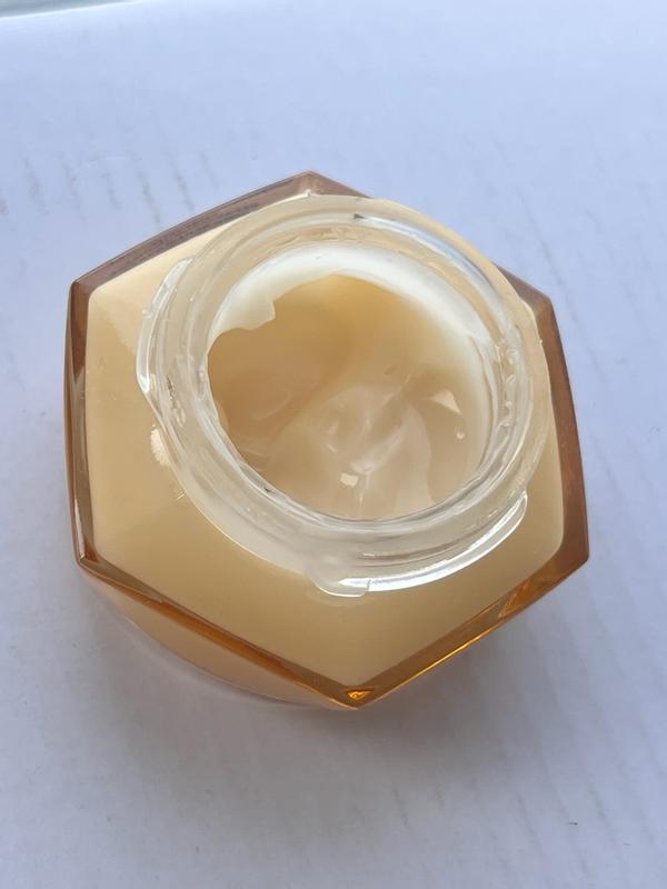 Customer carousel item 10.