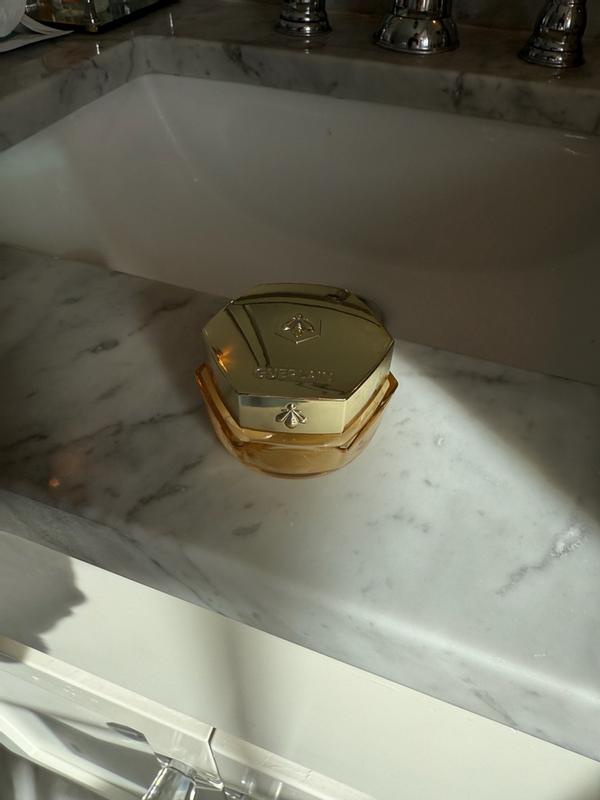 Customer carousel item 12.