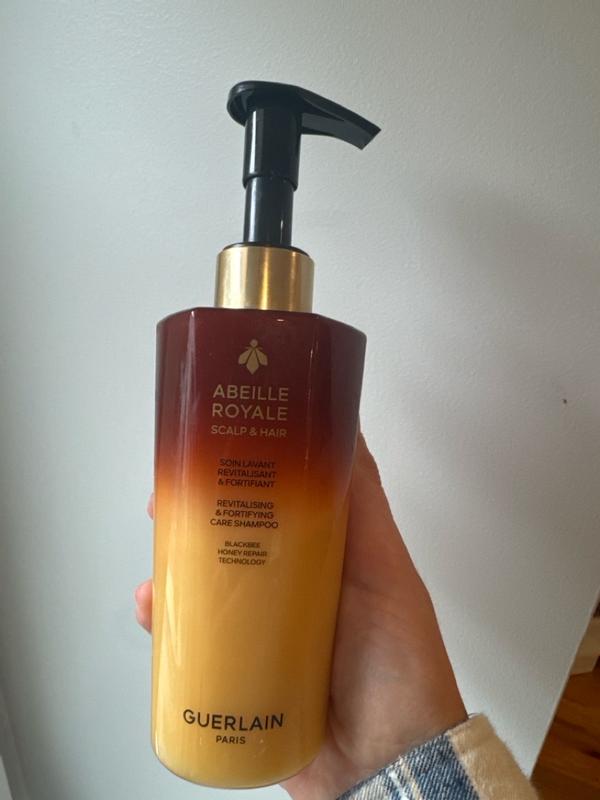 ABEILLE ROYALE ⋅ REVITALIZING & FORTIFYING CARE SHAMPOO ⋅ GUERLAIN