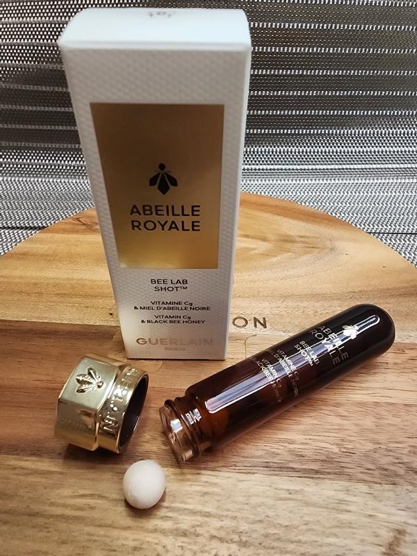 ゲラン アベイユBEE LAB SHOT 10ml ABEILLE ROYALE ⋅ BEE LAB SHOTᵀᴹ ⋅ GUERLAIN