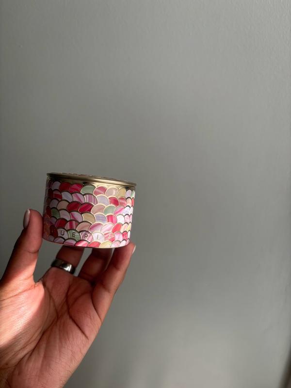 Customer carousel item 12.
