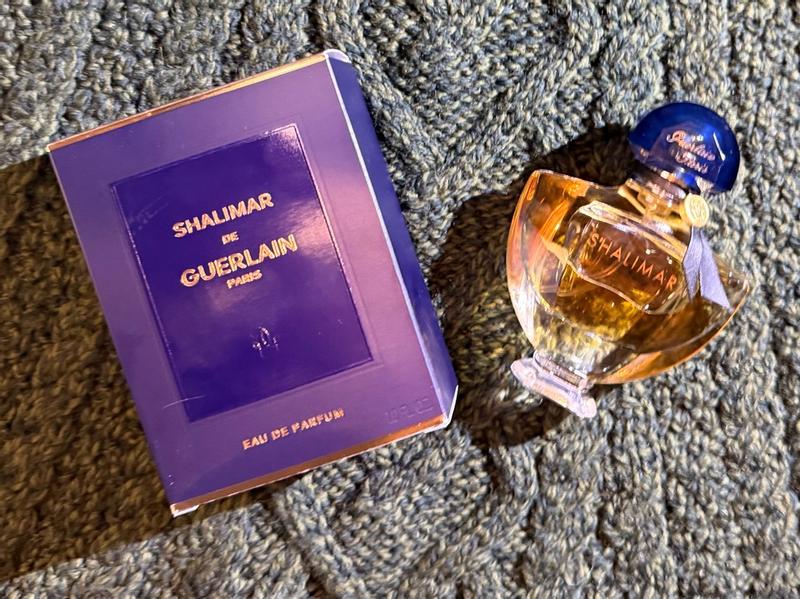 Customer carousel item 1.