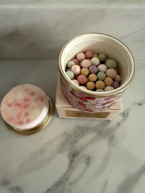 Customer carousel item 3.