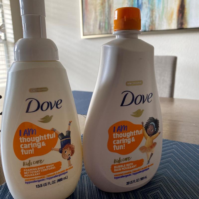 Dove Kids Care Bubble Bath for Kids Berry Smoothie Hypoallergenic Formula  20 oz