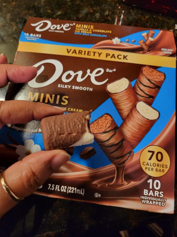 DOVE Vanilla Ice Cream Bar Coated With Milk Chocolate, 2.89 Oz | Dove
