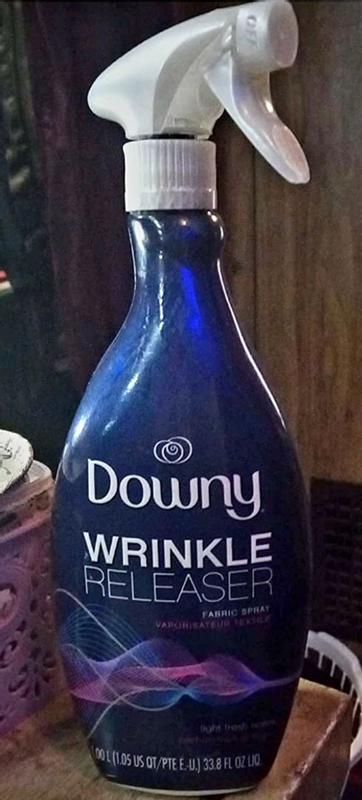 Downy Wrinkle Releaser, Light Fresh Scent - 33.8 fl oz