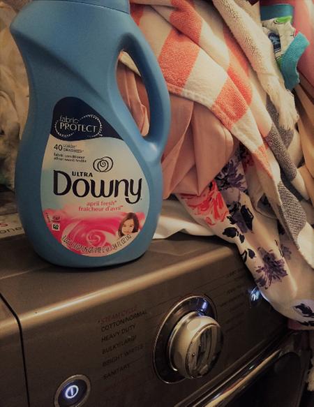 Downy Ultra Liquid Fabric Softener (Fabric Conditioner), April Fresh, 111  oz., 150 Loads