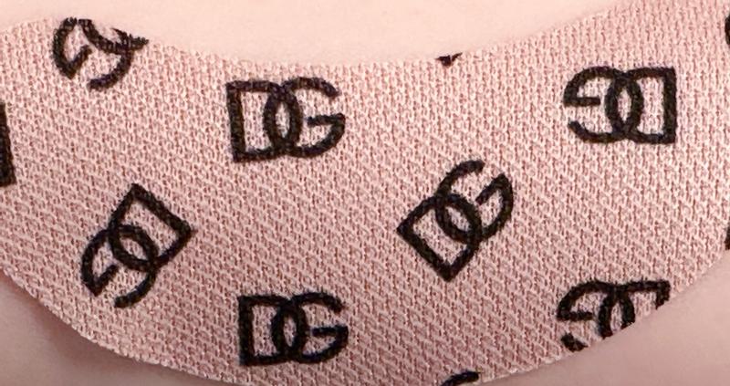 Customer carousel item 11.