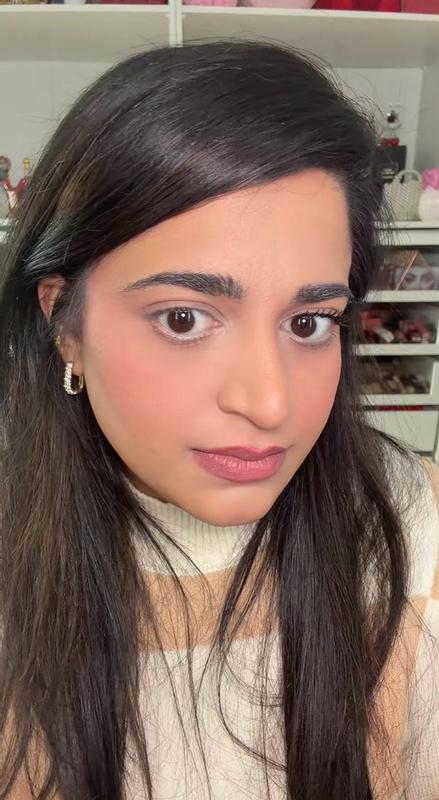 Customer carousel item 6.