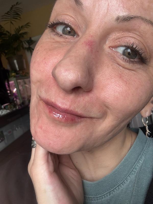 Customer carousel item 6.