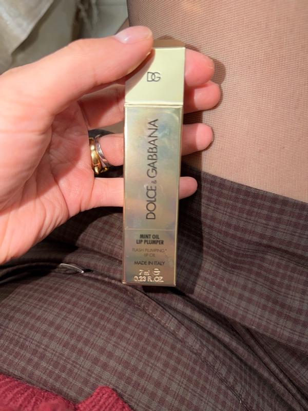 Customer carousel item 7.