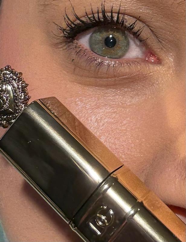 Review Thumbnail Image 0 384732775