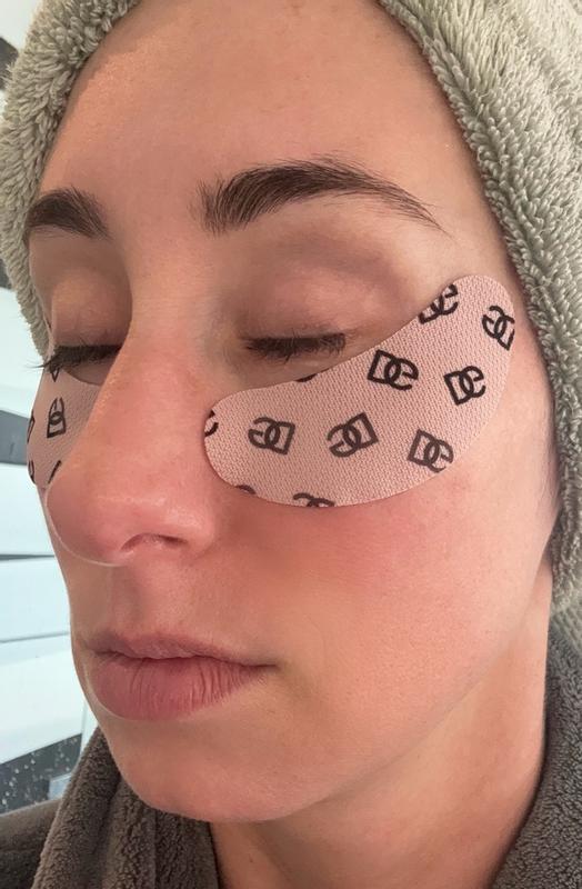 Customer carousel item 3.