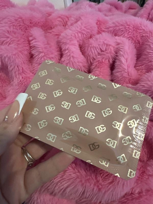 Customer carousel item 4.