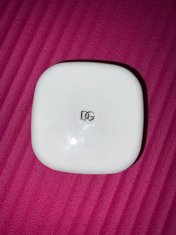 Customer carousel item 9.