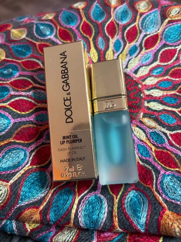 Customer carousel item 13.