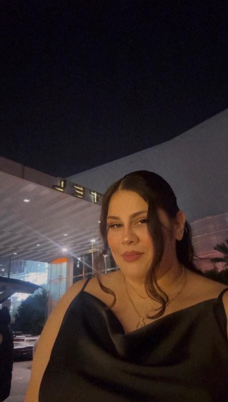 Review Thumbnail Image 0 382995811