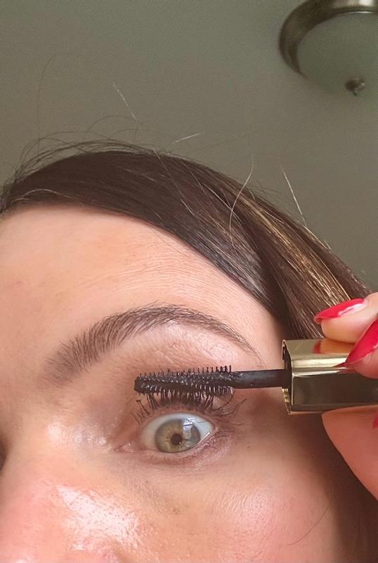 Customer carousel item 1.