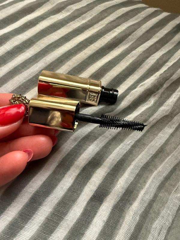 Customer carousel item 2.