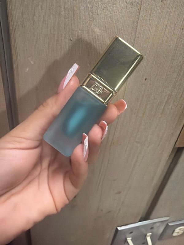 Customer carousel item 3.