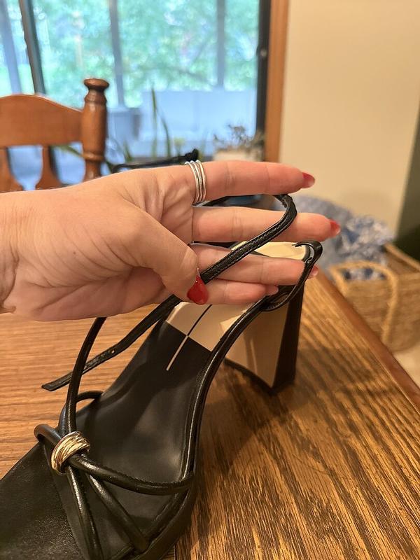 Customer photo for "Broke without wearing"
