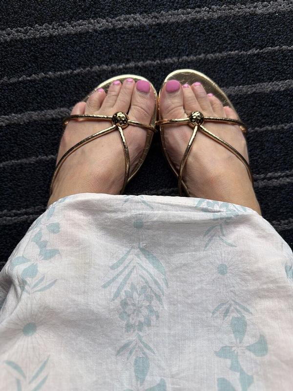 Review Thumbnail Image 0 382242837