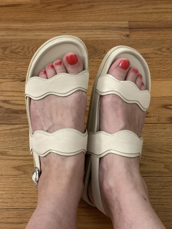 Review Thumbnail Image 0 277340553