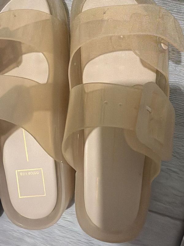 Customer photo for "There is a plastic piece"