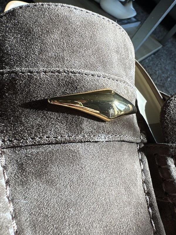 Customer photo for "Scuffed"