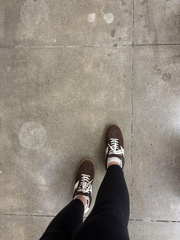 Customer carousel item 1.