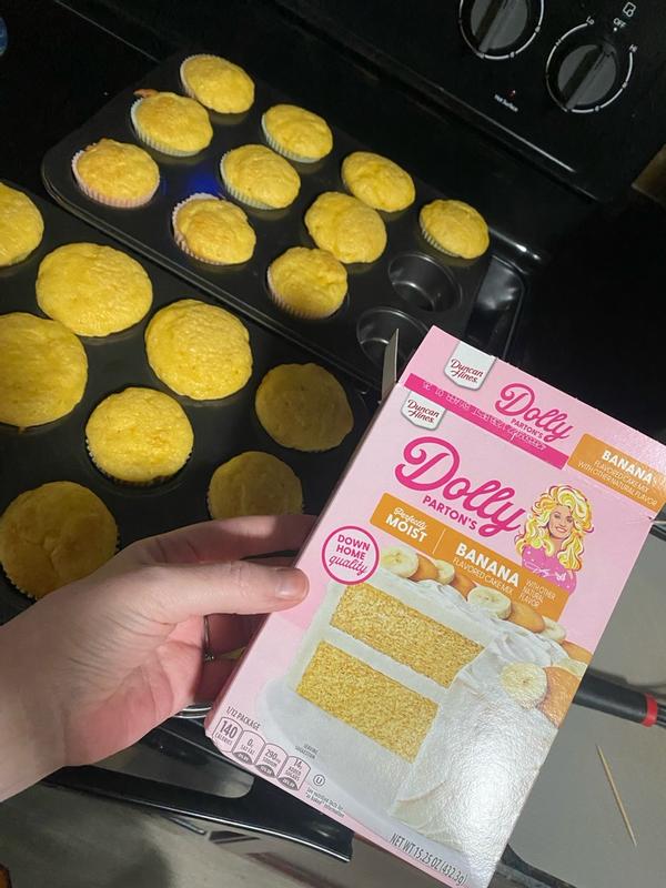 Duncan Hines Dolly Partons Cake Mix, Banana Supreme, Perfectly Moist - View #3